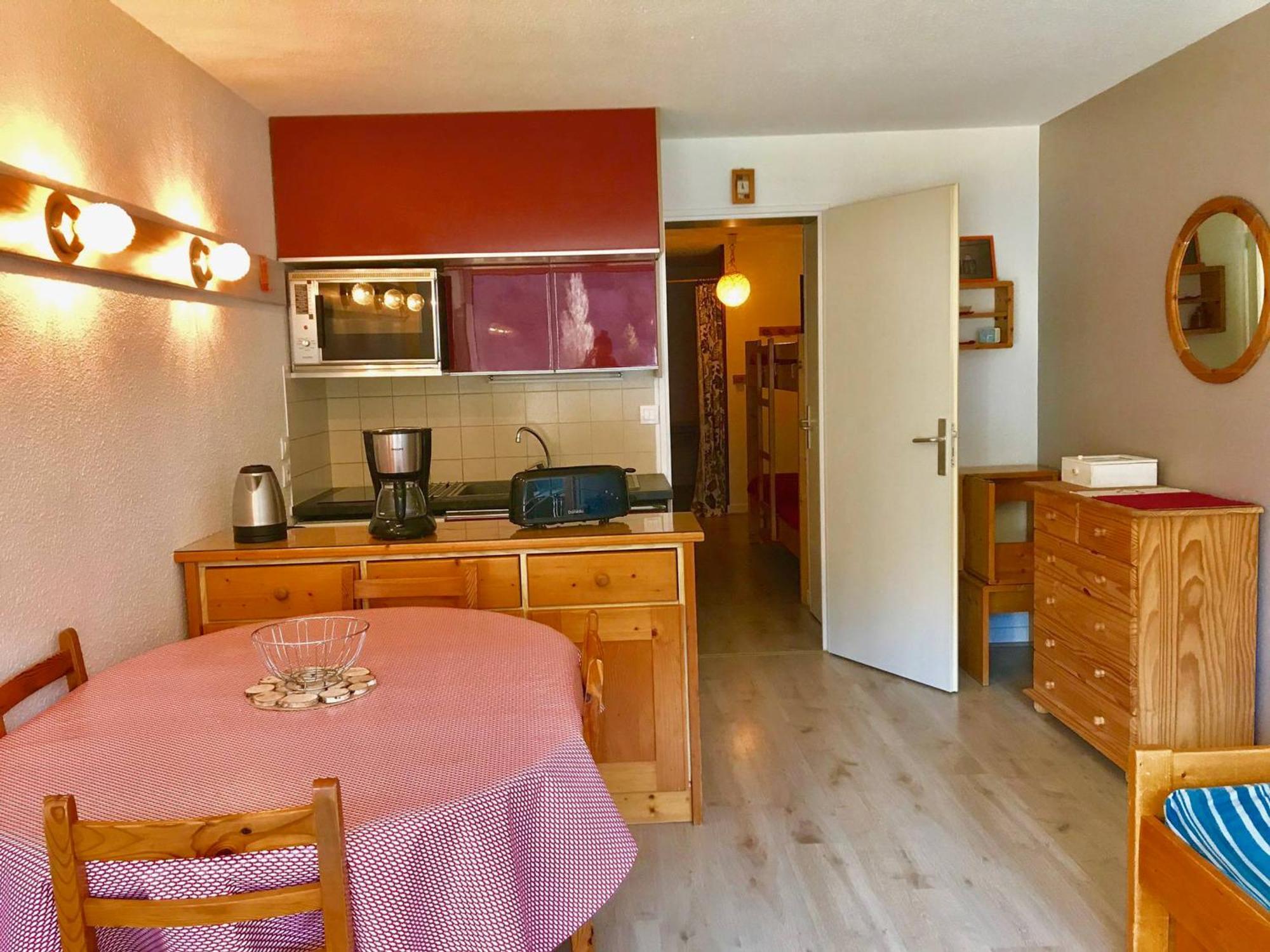 Studio Cabine Avec Balcon Proche Centre Et Pistes, Parking Et Navette Gratuite - Fr-1-515-98 Villard-de-Lans Ngoại thất bức ảnh